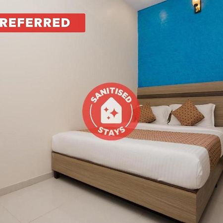 Oyo 14056 Golden Arch Hotel Mumbai Bagian luar foto